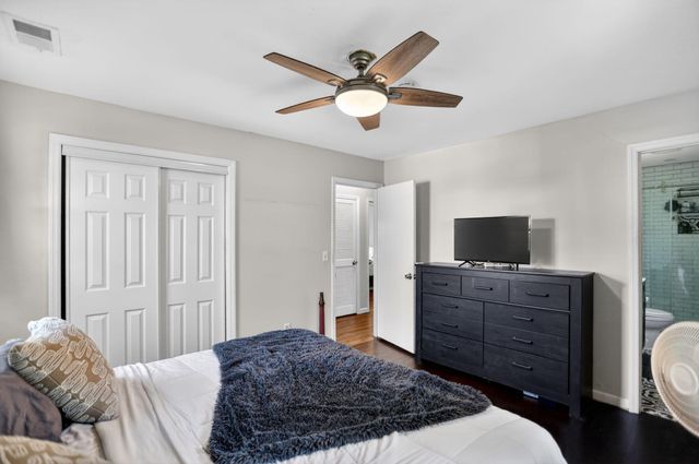 21 Manchester Road, Charleston, SC 29407