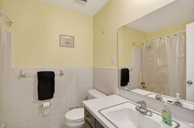 21 Manchester Road, Charleston, SC 29407