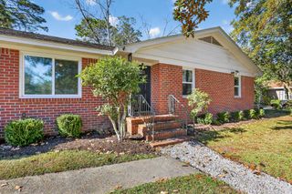 21 Manchester Road, Charleston, SC 29407