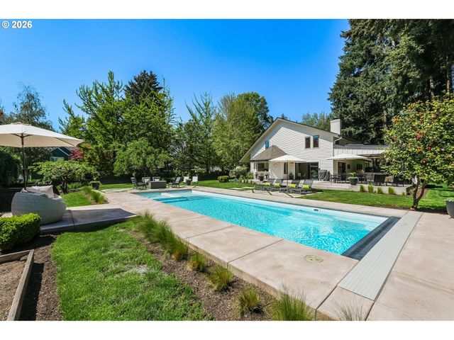 19428 35TH Ct, Lake Oswego, OR 97034