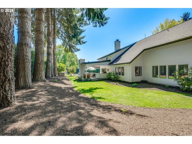 19428 35TH Ct, Lake Oswego, OR 97034