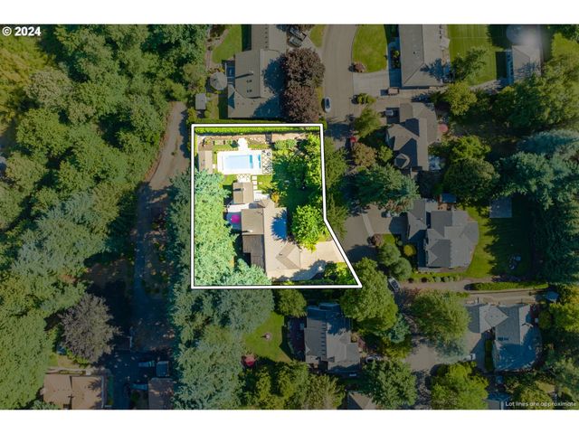 19428 35TH Ct, Lake Oswego, OR 97034