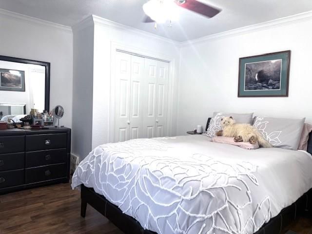 418 Garland Drive 214, Lake Jackson, TX 77566