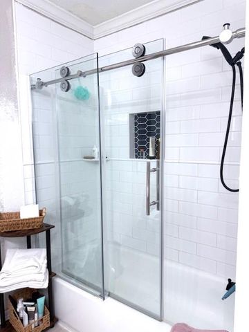 418 Garland Drive 214, Lake Jackson, TX 77566