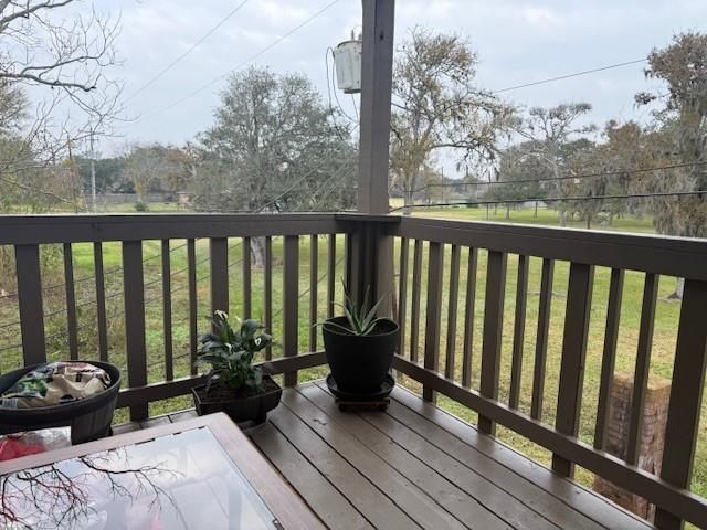 418 Garland Drive 214, Lake Jackson, TX 77566