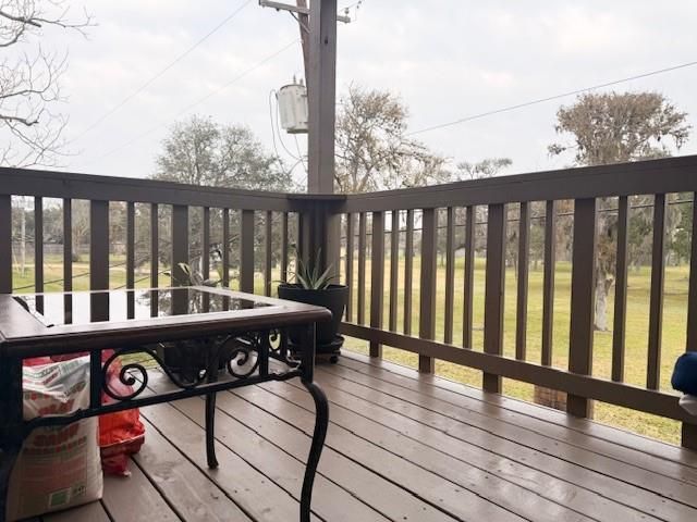 418 Garland Drive 214, Lake Jackson, TX 77566