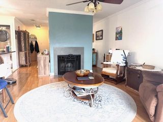 418 Garland Drive 214, Lake Jackson, TX 77566