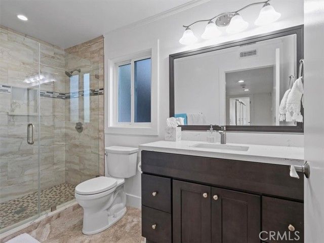 4749 Bonvue, Los Angeles, CA 90027