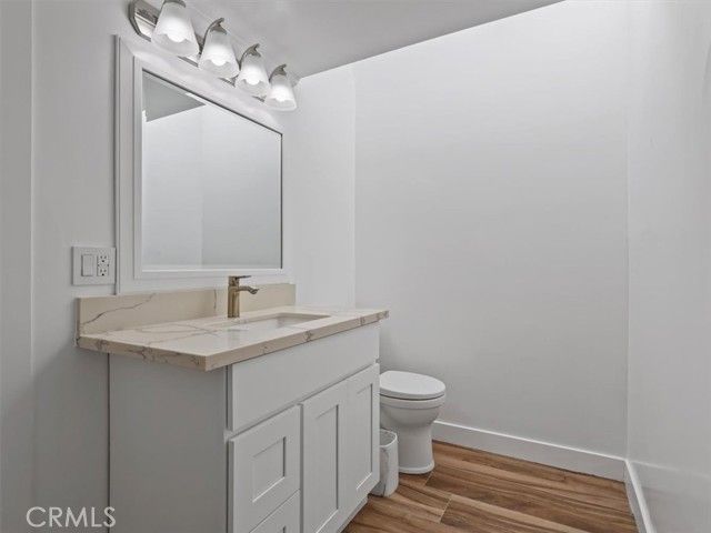 4749 Bonvue, Los Angeles, CA 90027