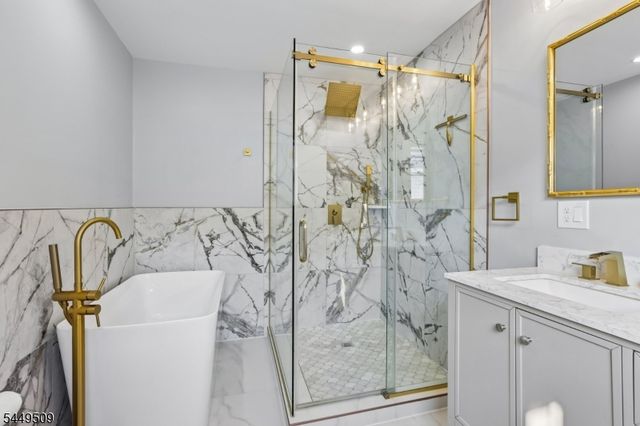 6 Ridgedale Ave, Summit City, NJ 07901