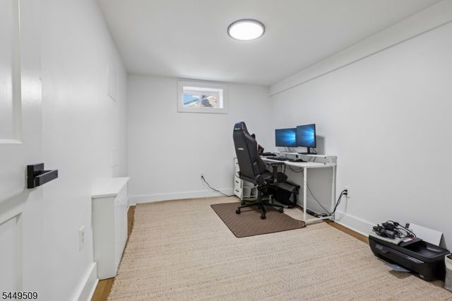 6 Ridgedale Ave, Summit City, NJ 07901