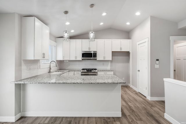 57384 Emerald Chase Lane, Goshen, IN 46528