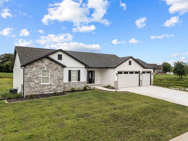 57384 Emerald Chase Lane, Goshen, IN 46528