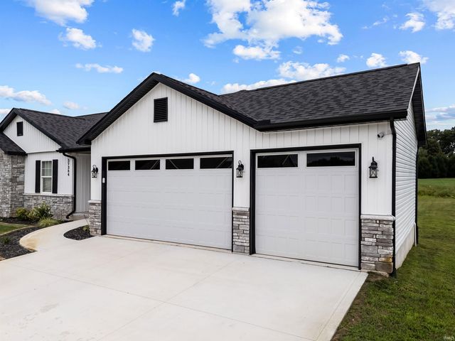 57384 Emerald Chase Lane, Goshen, IN 46528