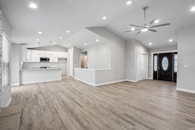 57384 Emerald Chase Lane, Goshen, IN 46528