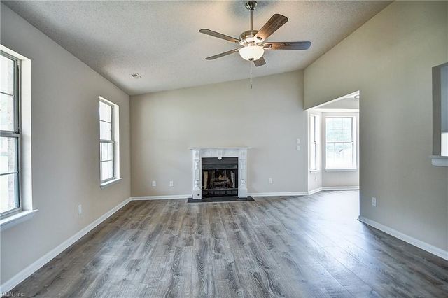 1537 Winter RD, Virginia Beach, VA 23455