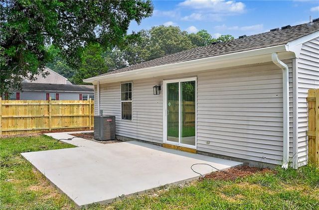1537 Winter RD, Virginia Beach, VA 23455