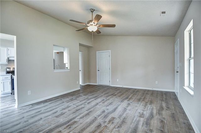 1537 Winter RD, Virginia Beach, VA 23455