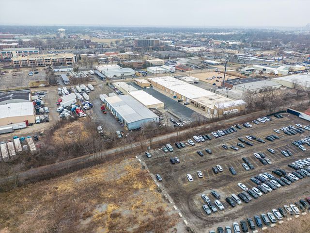 117 Republic Avenue D, Joliet, IL 60435