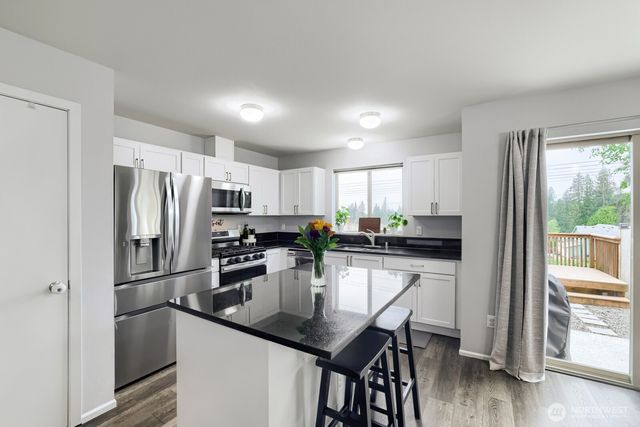 4114 82nd Avenue NE, Marysville, WA 98270