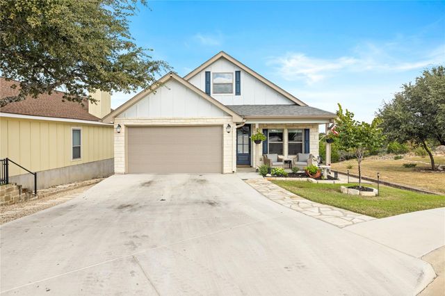 1057 Roanoke LN, Kerrville, TX 78028