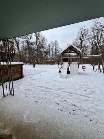 3975 Mcarthur Road, Jackson, MI 49203