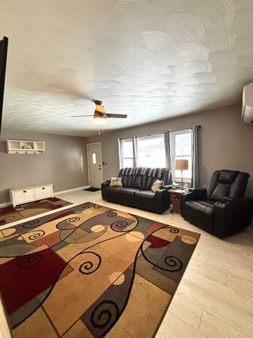 3975 Mcarthur Road, Jackson, MI 49203