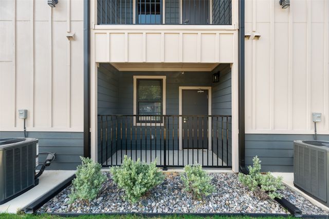 4225 Bernice Street 204, Haltom City, TX 76117