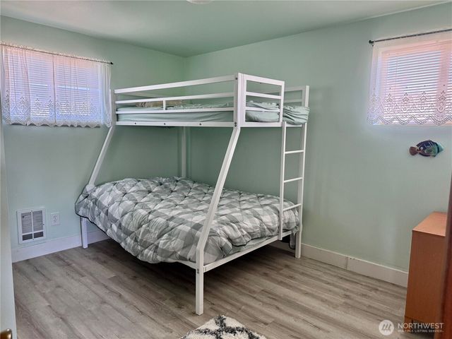 331 N Melbourne Street, Westport, WA 98595