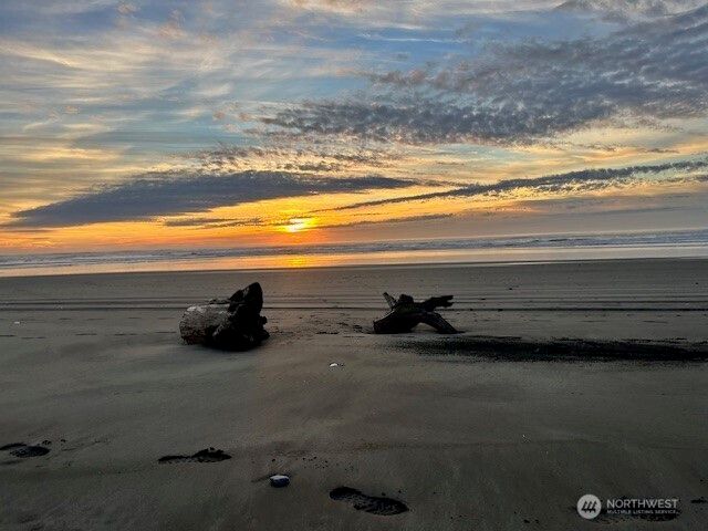 331 N Melbourne Street, Westport, WA 98595