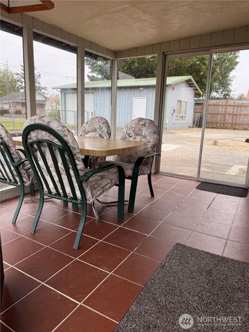 331 N Melbourne Street, Westport, WA 98595