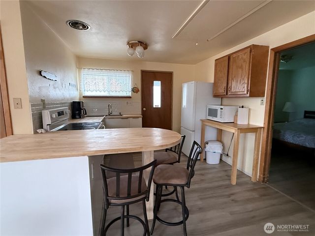 331 N Melbourne Street, Westport, WA 98595