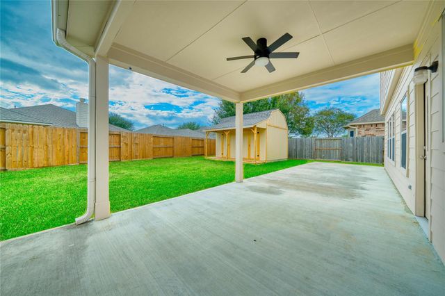8311 Rocky River Street, Cove, TX 77523