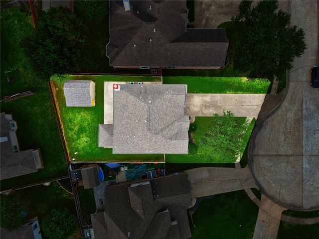 8311 Rocky River Street, Cove, TX 77523