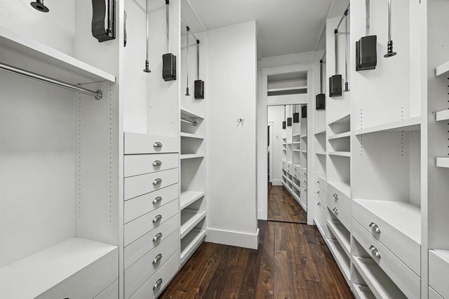 4153 Oberlin Street, West University Place, TX 77005