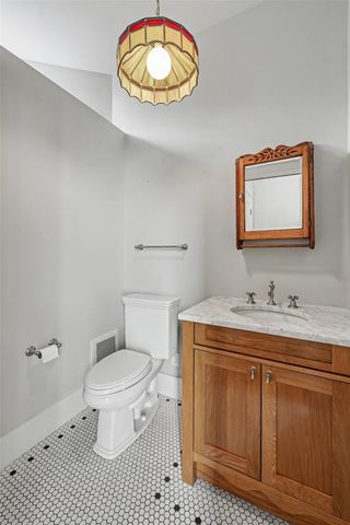 4153 Oberlin Street, West University Place, TX 77005