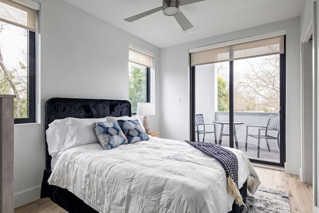 5515 Humming Bird LN 101, Austin, TX 78745