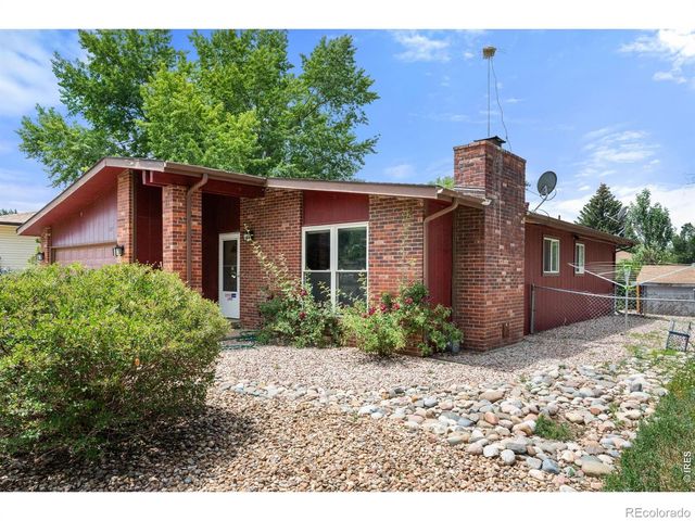 707 Hilltop Street, Longmont, CO 80504