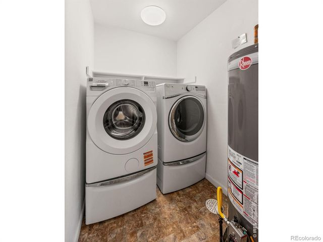707 Hilltop Street, Longmont, CO 80504