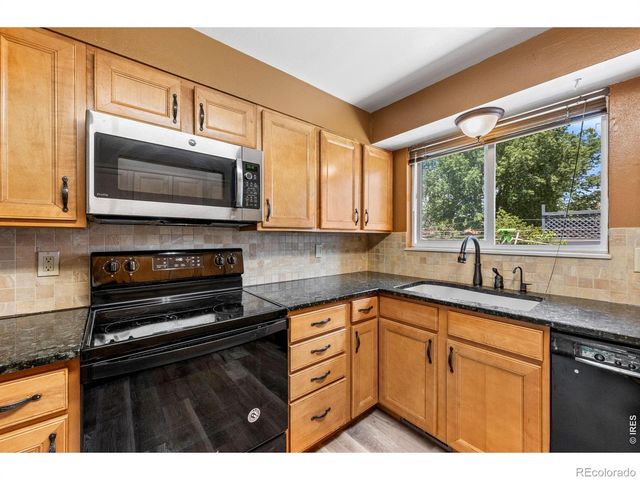 707 Hilltop Street, Longmont, CO 80504