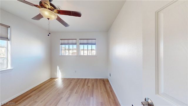 1828 Derbyshire Drive, Las Vegas, NV 89117