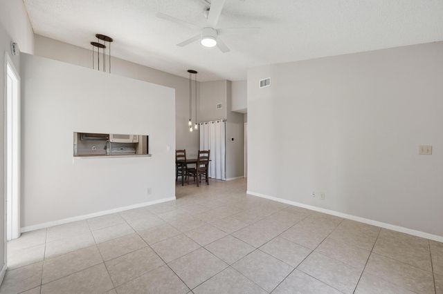 6286 Chasewood Drive E, Jupiter, FL 33458