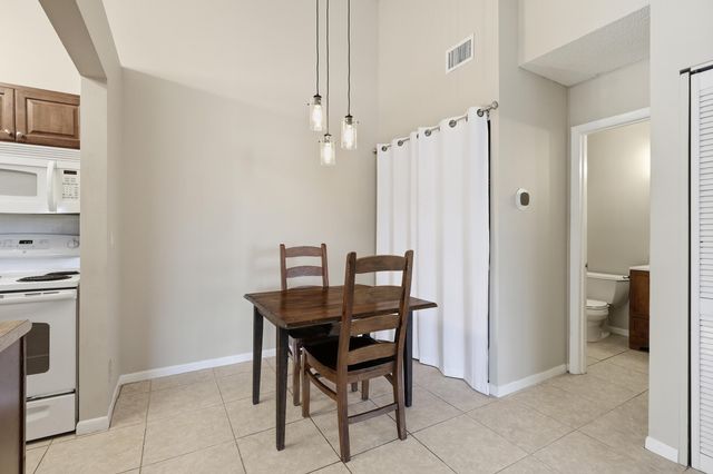 6286 Chasewood Drive E, Jupiter, FL 33458