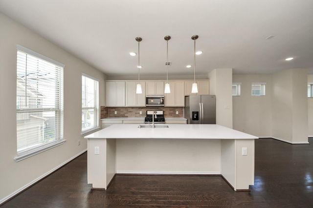 8604 Hollyoaks Creek Lane, Houston, TX 77063