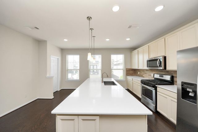 8604 Hollyoaks Creek Lane, Houston, TX 77063