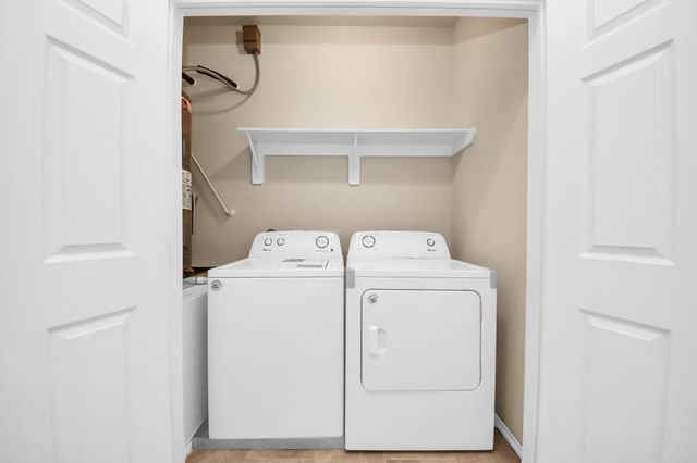 8604 Hollyoaks Creek Lane, Houston, TX 77063