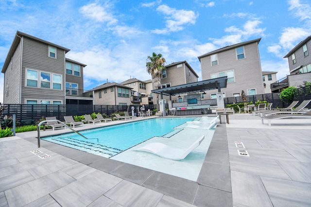 8604 Hollyoaks Creek Lane, Houston, TX 77063