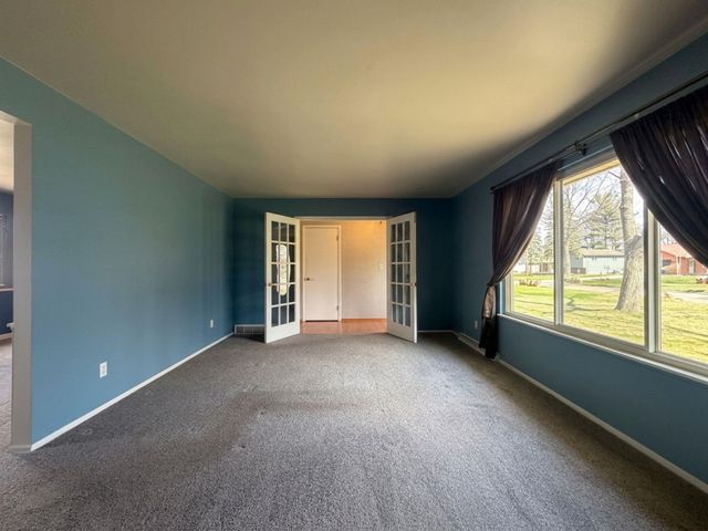 11489 Colonial Woods Drive, Clio, MI 48420