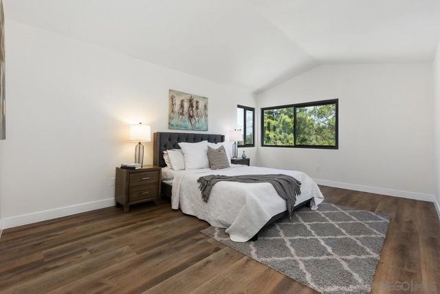 15389 Avenida Rorras, San Diego, CA 92128