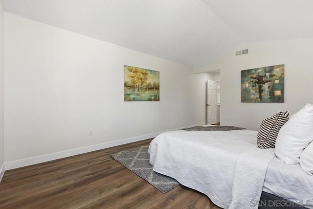 15389 Avenida Rorras, San Diego, CA 92128